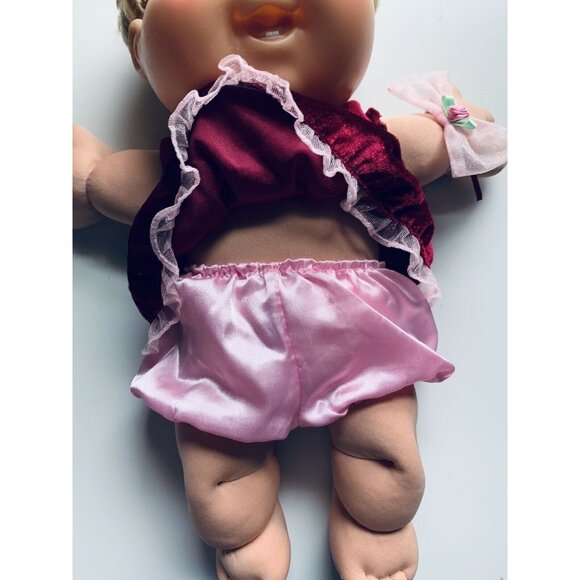 Cabbage Patch Doll Blonde Blue Eyes 2005 Play Along Velvet Dress 14 in - Picture 11 of 12